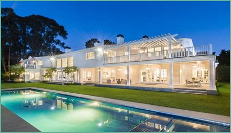 Inside Michael Strahan's Luxurious Home: A Glimpse Into His Life